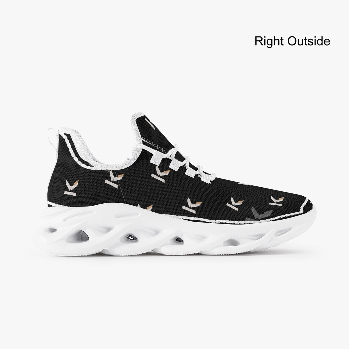 KYNDEO Core Sneaker - Noir Runner — product image