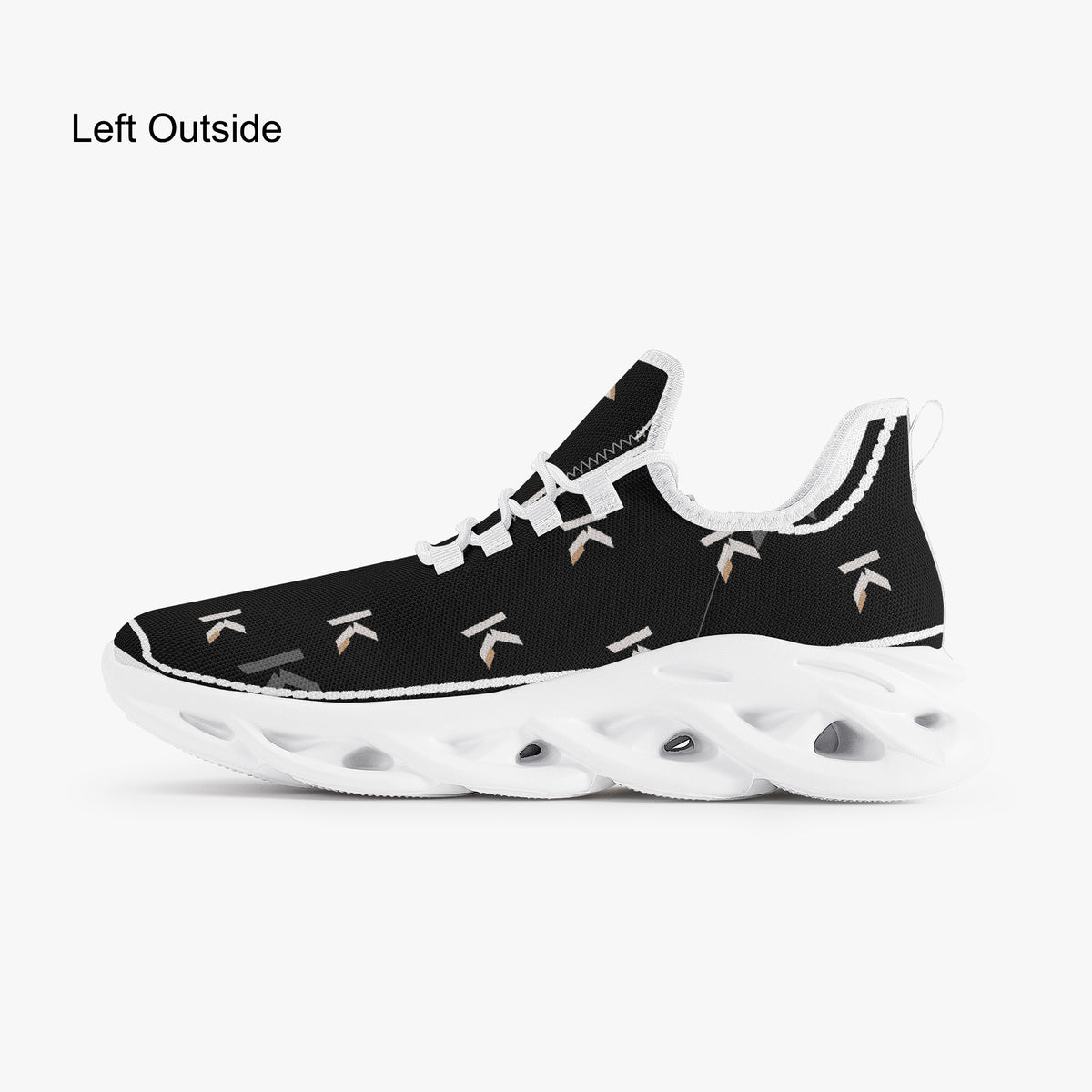 KYNDEO Core Sneaker - Noir Runner — product image