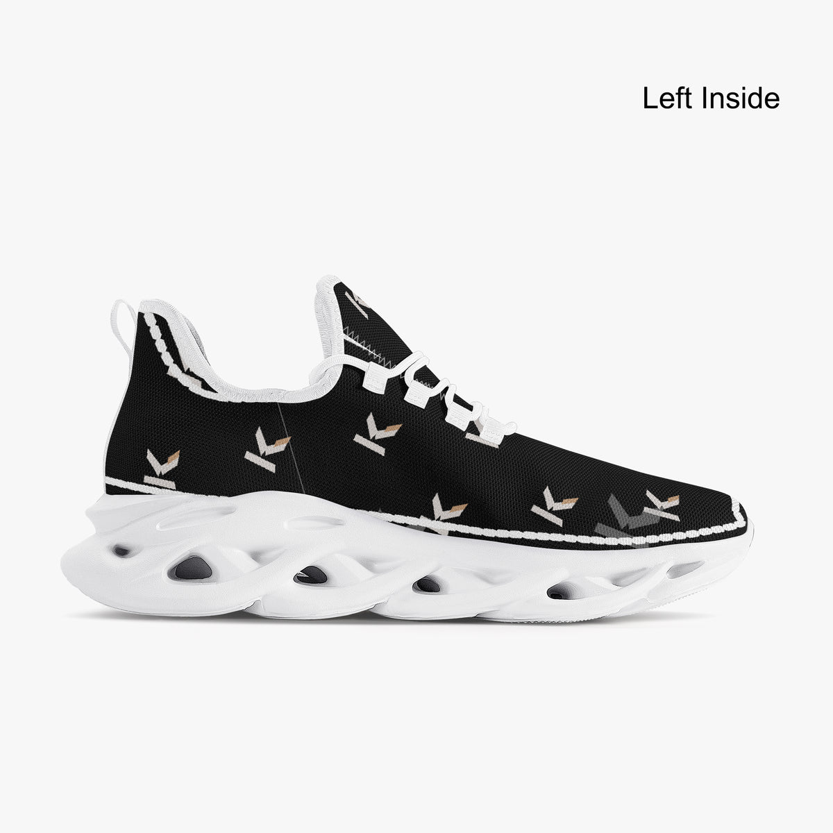 KYNDEO Core Sneaker - Noir Runner — product image